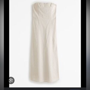 Strapless Skimming Linen-Blend Maxi Dress
Abercrombie